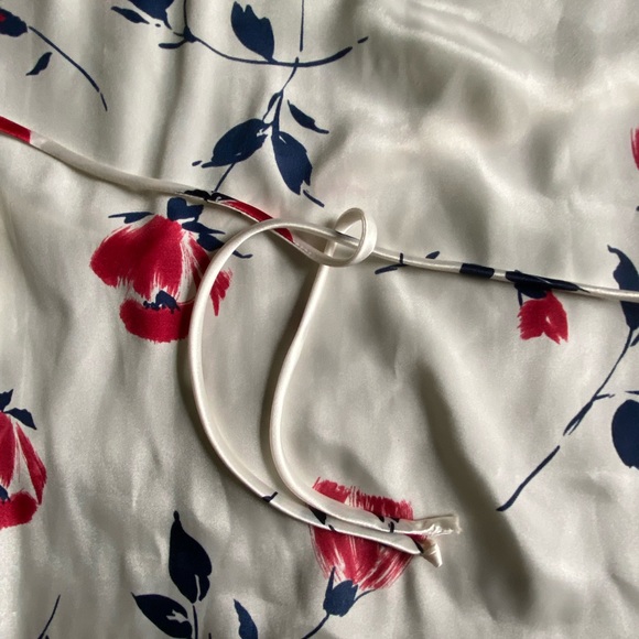 LA Intimates Women’s Robe - Picture 4 of 10